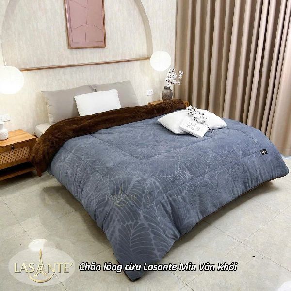 Chăn lông cừu Lasante Min Vân Khói z6952156386028 aa5849a5b7680445bb44744b7cfa1b9f