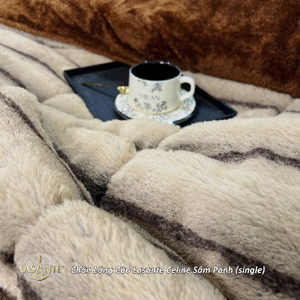 Chăn Lông Cáo Lasante Celine Sâm Panh (Single) z7006850601960 ce04f1bb12486a2176547c95f82f8664